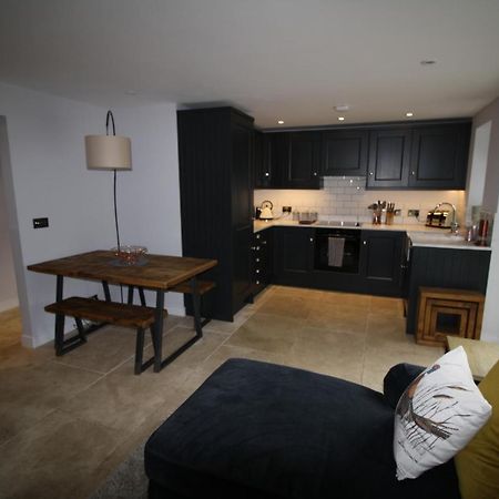 Ryefield Cottage - Luxurious Self-Catered Holiday Cottage With A Log Burner Chichester Exteriör bild