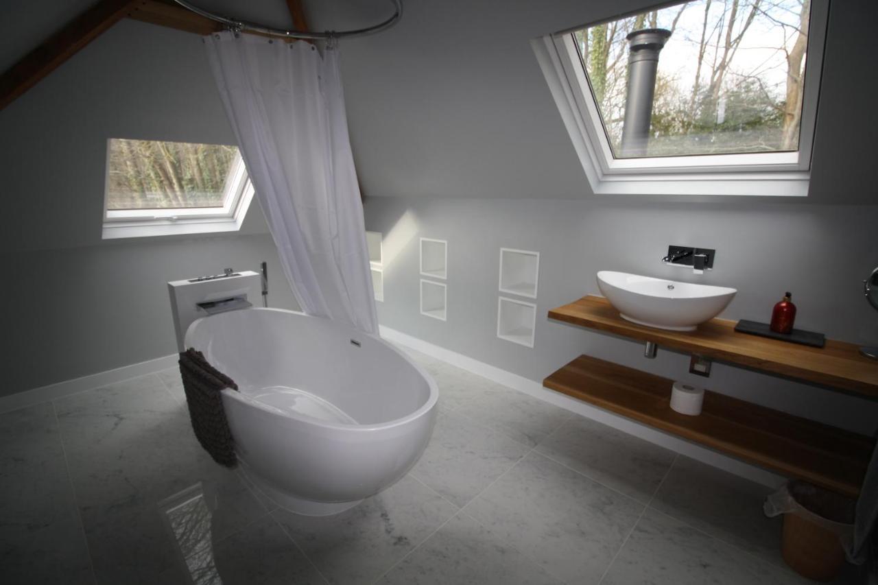 Ryefield Cottage - Luxurious Self-Catered Holiday Cottage With A Log Burner Chichester Exteriör bild