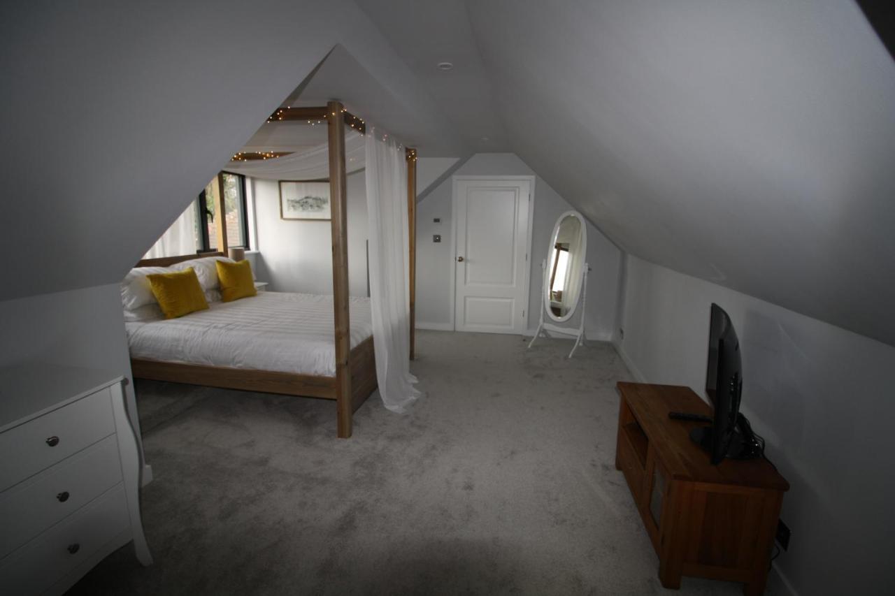 Ryefield Cottage - Luxurious Self-Catered Holiday Cottage With A Log Burner Chichester Exteriör bild